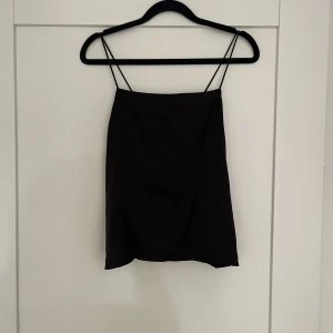 Silkes Linne - Superfint linne i silkes material från Zara st:S