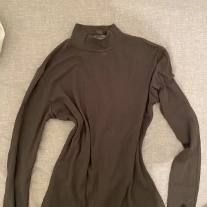 Polo tröja  - Kontakta för fler bilder, pris kan diskuteras!   Fraktkostnad: 24kr