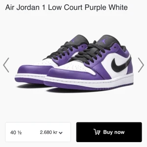 Jordan 1 court purple - Sparsamt använda med creaseskydd. Skriv för fler bilder🌟 