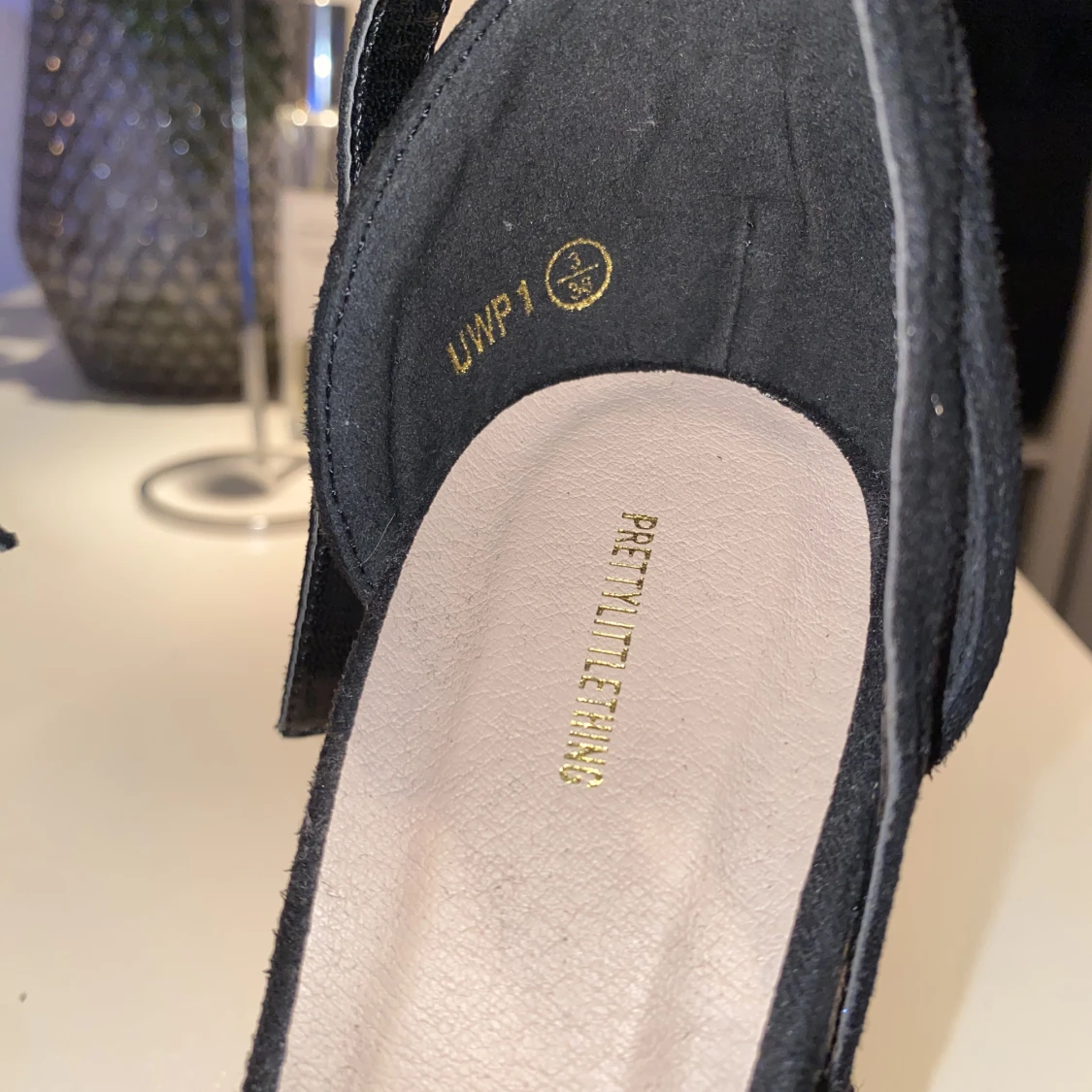 Svarta klackskor PrettyLittleThing stl 36 - 91