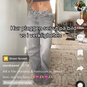Jeans - Super snygga trendiga gråa jeans från Zara i storlek 36❤️❤️