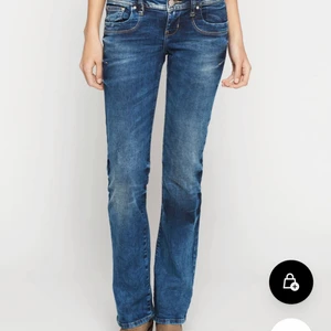 Jeans  - Säljer dessa skit snygga jeans från ltb. Aldrig använda då de är försmå men försent att skicka tillbaka tyvär. 