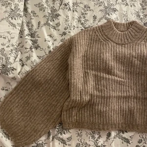 Cashmere tröja🤎 - Superfin stickad cashmere tröja🤎 slutsåld på hemsidan!