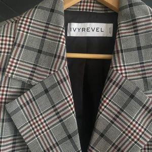 Kappa - Rutig kappa från Ivyrevel