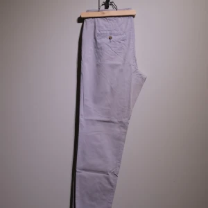 Light grey trousers H&M - Light grey summer trousers from H&M. In good condition. 