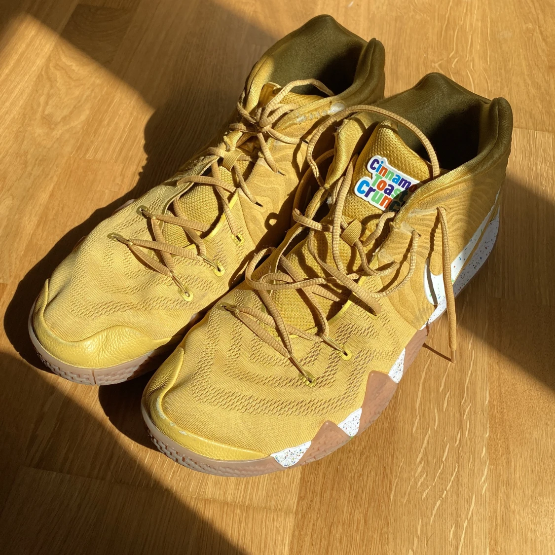 Nike Kyrie 4 ’Cinnamon Toast Crunch’ - 90