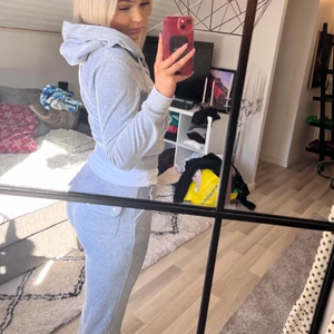 Juicy couture  - Använt 2 gånger så som nytt