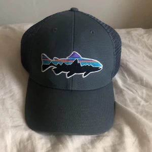 Patagonia Keps - Limited edition Patagonia keps. Säljer dyrt då det bara finns ett få antal gjorda (limited edition). Kom privat för mer bilder 