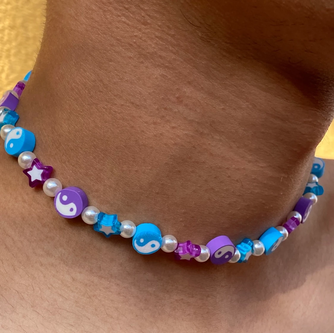 Blå och lila yin yang pärlhalsband 🌀☂️