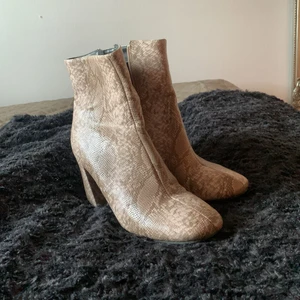 Skor - Använd 2 gånger 