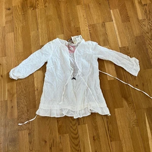 Oanvänd odd Molly blus, storlek s - Oanvänd odd Molly blus i storlek S. Nypris= 1000kr