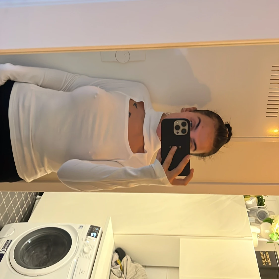 Polo med utskärning 