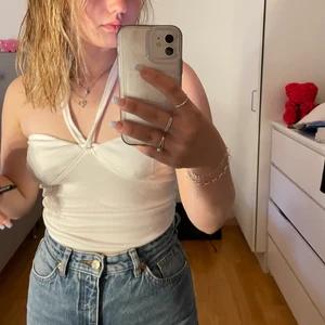 helt ny topp - helt ny, prislapp finns kvar💞 märkte när jag kom hem att den inte passade mig riktigt