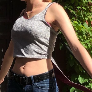 Dubbelsidig velour topp - Syr topparna själv. Skriv eller kika in @anamarusciac på instagram för mer info!