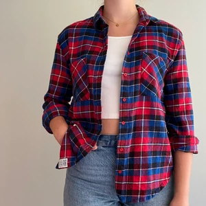 flanellskjorta - Lager 157 - Blå, röd, vit, svart flanellskjorta i rutigt mönster. Frakten står du för själv💕 