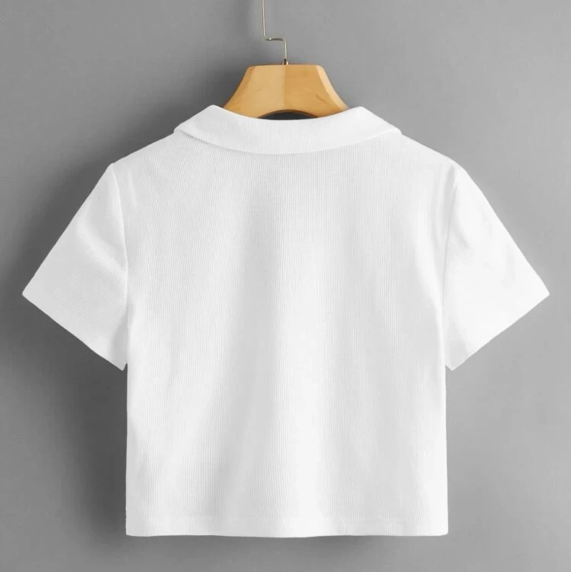 Vit croptop men v ringat - 90