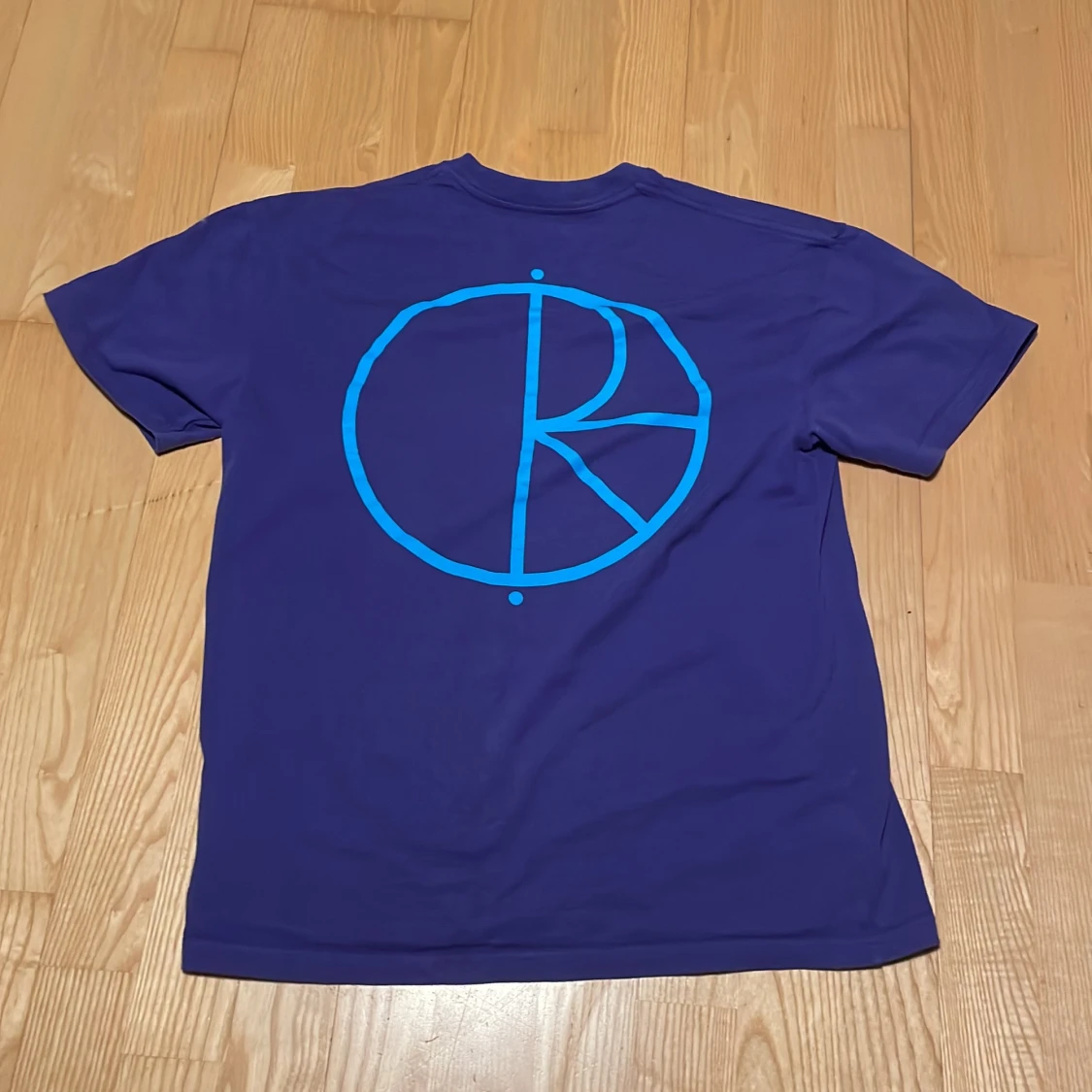 Polar skate co tshirt lila strl S  - 91