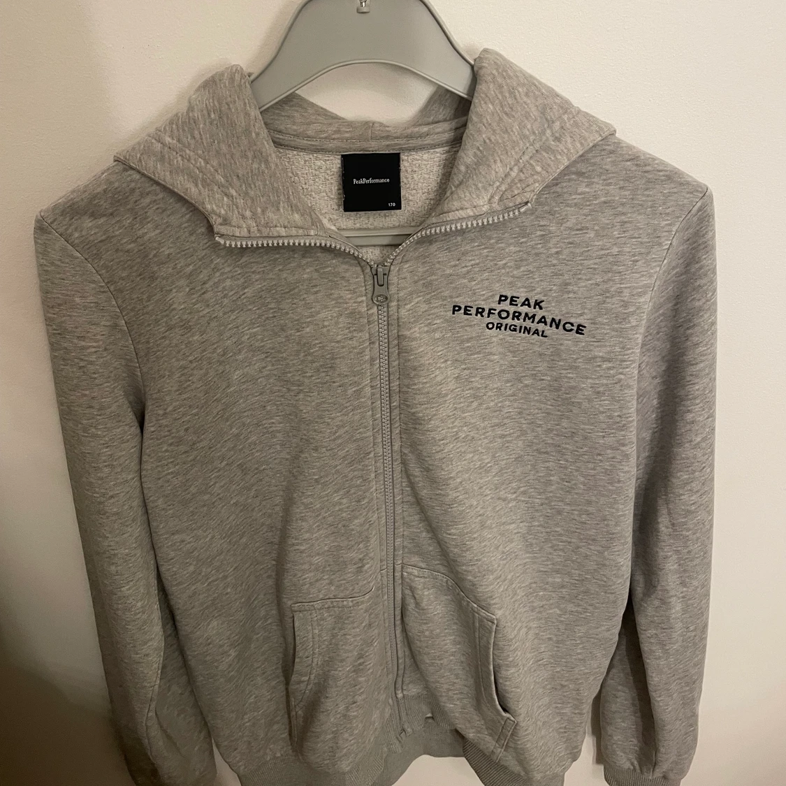 Peak performance zip Hoodie  - 90