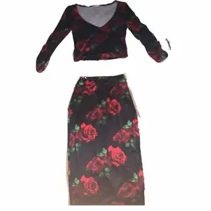 En fin kjol set som jag har köpt från Egypten. Har använt den bara en gång och den är i top kvalite. Skriv vid intresse <3