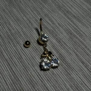 Brass piercing med cubic zirkonia stenar✨ Fri frakt