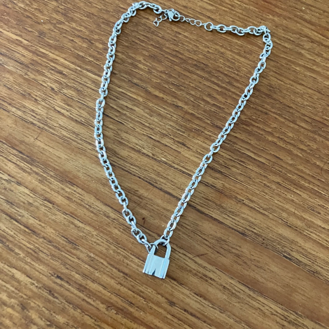 Fint halsband från brandy  - 90