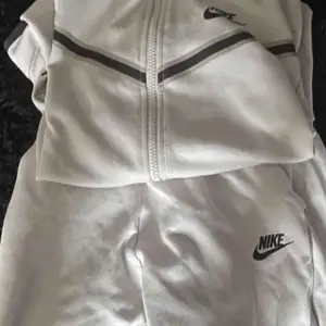 Nike track suit 