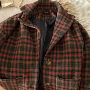 Kappa  - En kappa från Zara, använd ett antal gånger