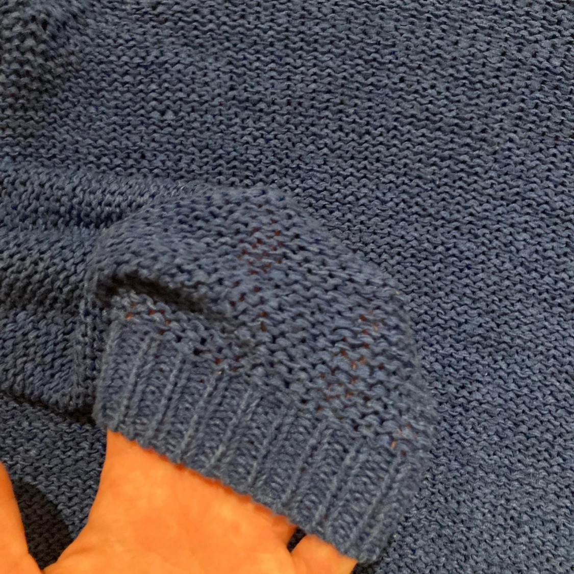 Blå virkad topp - 90