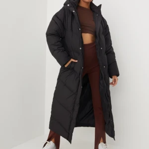 Jacka - Lång, tjock.