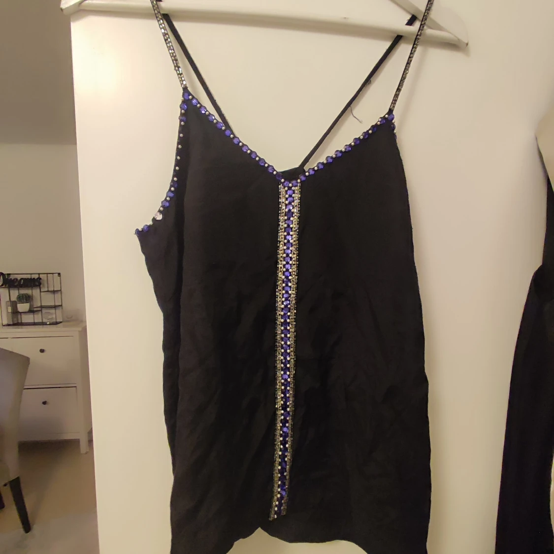 Snyggt linne med bling detaljer stl S