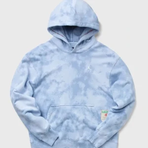 J balvin x Jordan storlek M - Clean hoodie som passar perfekt inför vintertiden från j balvin, storlek M och inköpt från SNKRS app slutsåld efter 15 min helt ny bilderna är lånade men kan skicka bilder ifall intresserad 