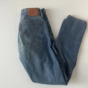 Levis 501 - Levis 501 i ny skick Storlek 25 och längd 30