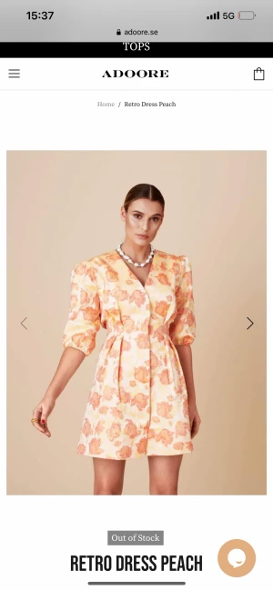 Adoore klänning  - Storlek: 34 men passar även en 36.  Nypris: 1 595 kronor 