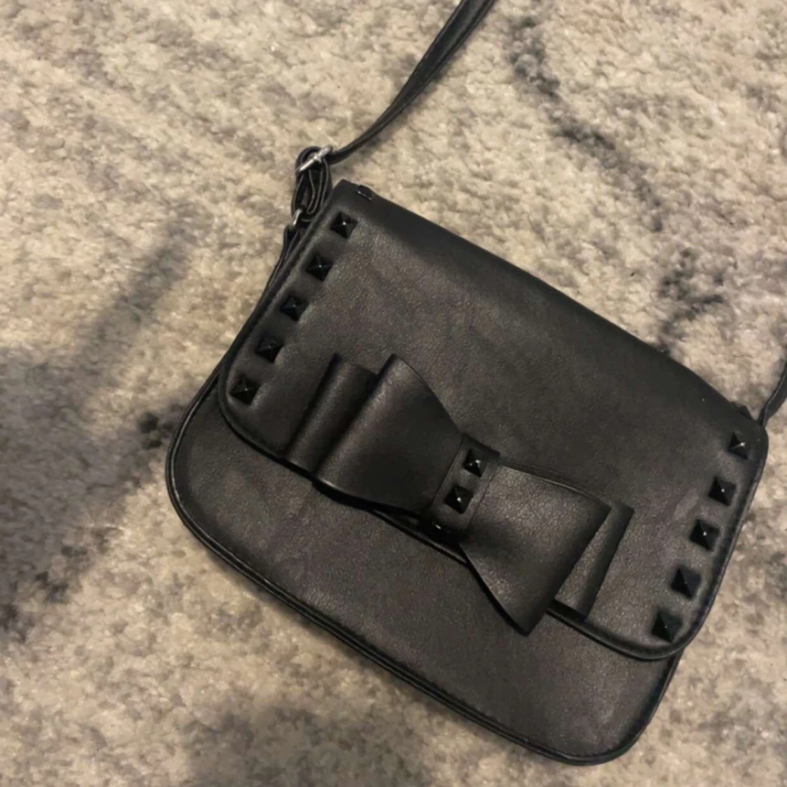Axelremsväska  - 90