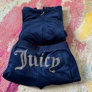 Tracksuit från juicy couture. Strl m
