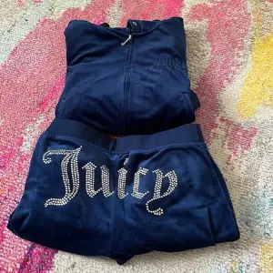 Tracksuit från juicy couture. Strl m