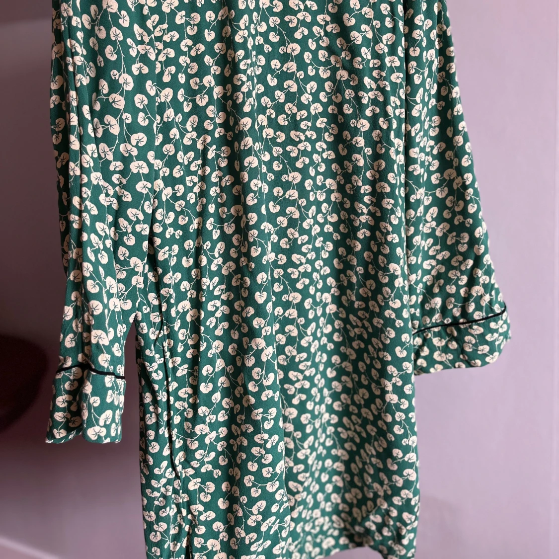 Ganni klänning  - 90