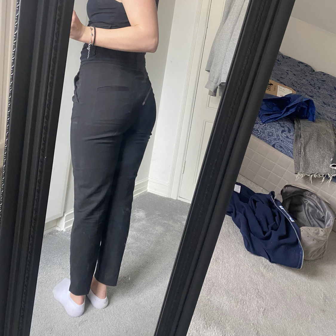 Svarta raka kostymbyxor - 91