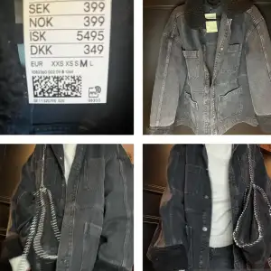 super fin jeans jacka  från hm storlek M. färgen är lite ”urtvättad svart ” .köpte för 399kr men hitta en annan jacka! super trendig, lappen finns kvar! kom privat för frågor!  om jag inte svarar inom ett tag kontakta gärna mig på instagram @nordvall.alva