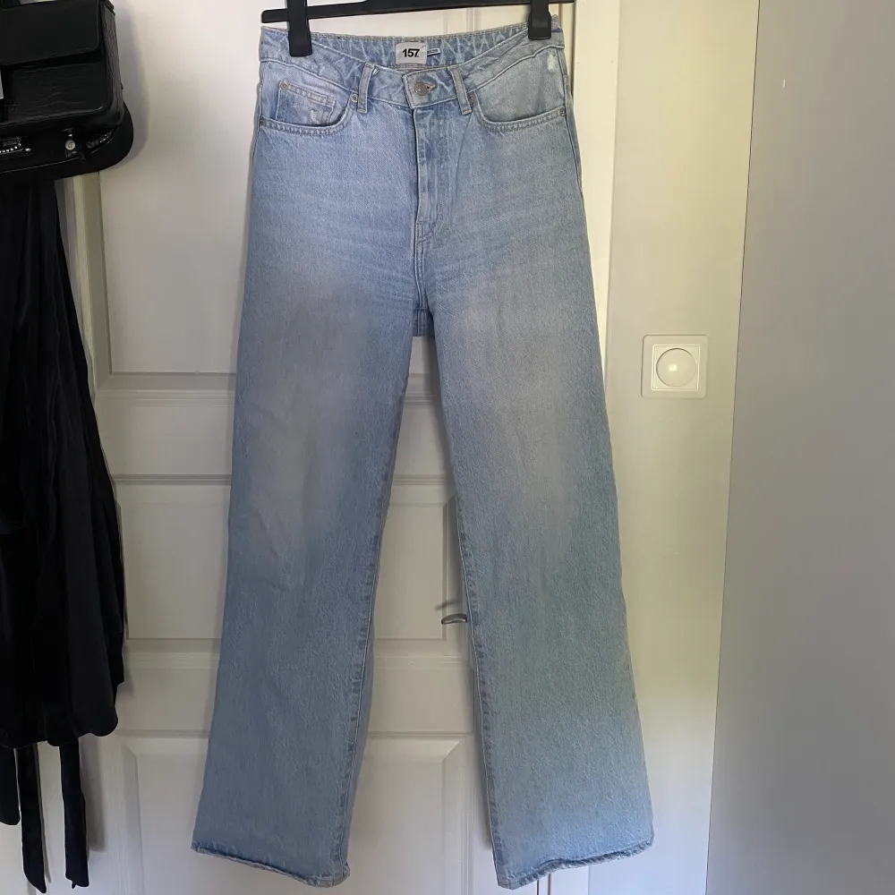 Jeans i modellen boulevard ifrån lager 157, sol nya! Strl S. Jeans & Byxor.