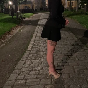 Klackar  - Storlek 37 Färg beach 