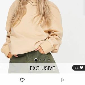 Sweatshirt  - Super skön sweatshirt i beige. Storlek S. Från Asos. 