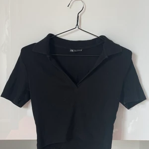 Topp - Knappt använd tröja frpn zara ❤️‍🔥❤️‍🔥