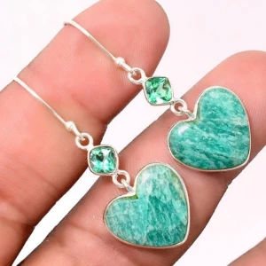 925 Sterling Silver - Rysk Amazonit  - Helt nya/oanvönda Silver Örhängen: "Hjärtan"  i äkta 925 Sterling Silver med Rysk Amszonitsten.                            Gratis Frakt över 120:-📦💌