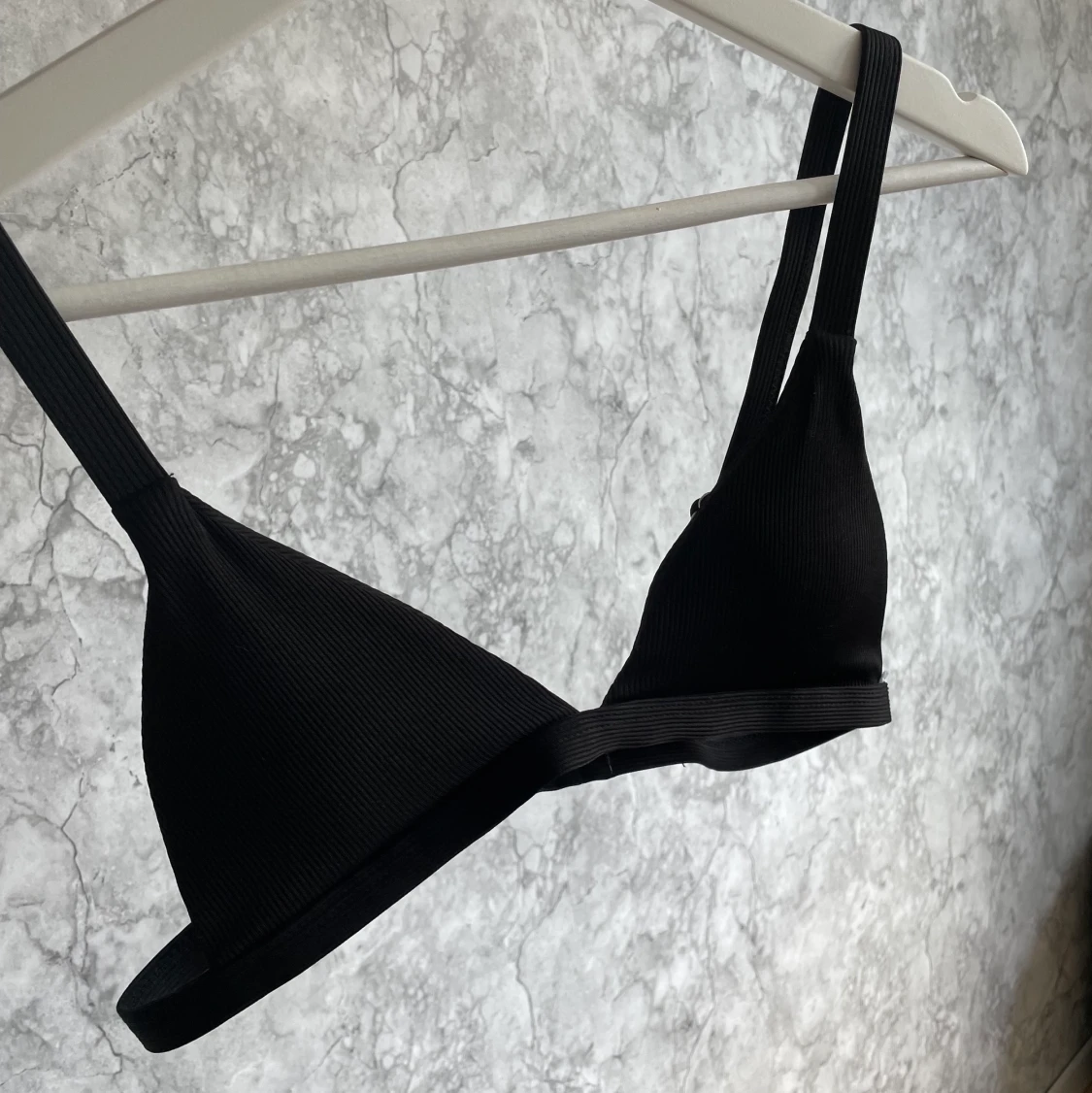 Ribbad triangelformad bikini topp - 91