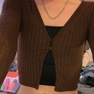 Topp  - Brun topp från hm, nyskick 