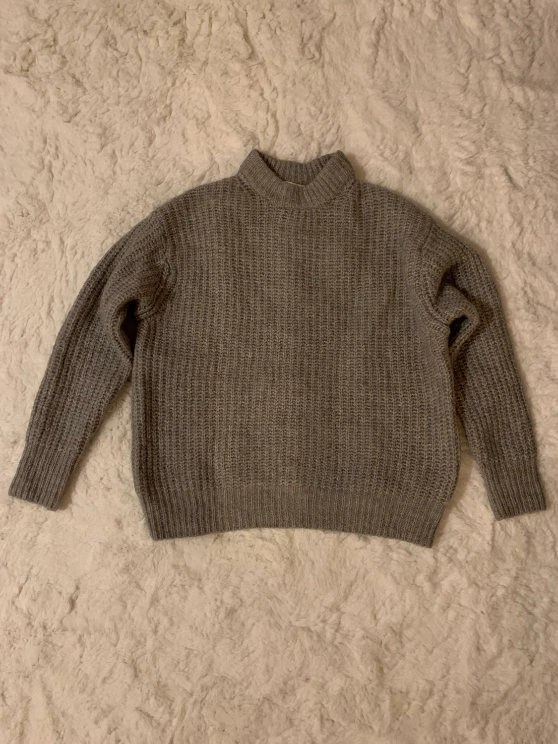 Grå stickad från zara