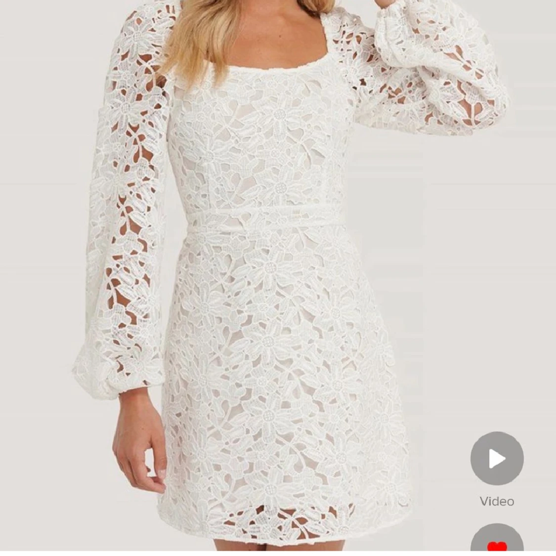 Vit-/studentklänning 