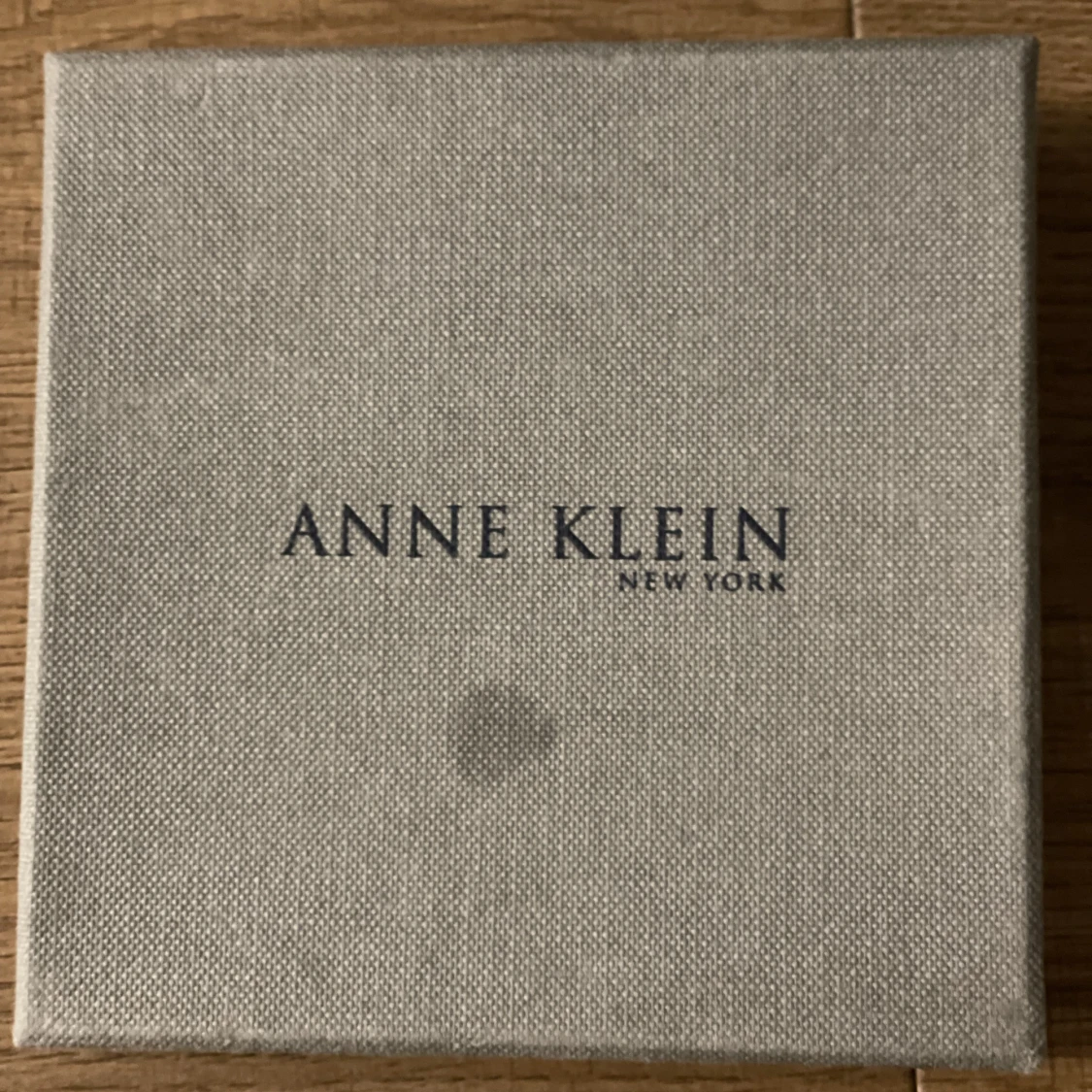 Anne Klein - 91