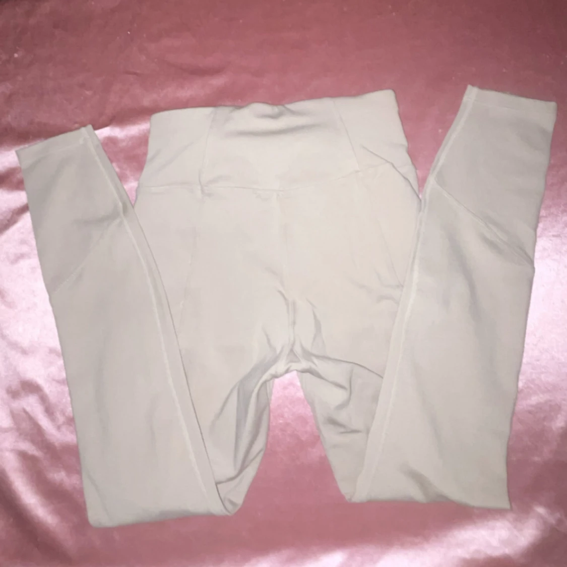 Beige leggings från Stronger - 91